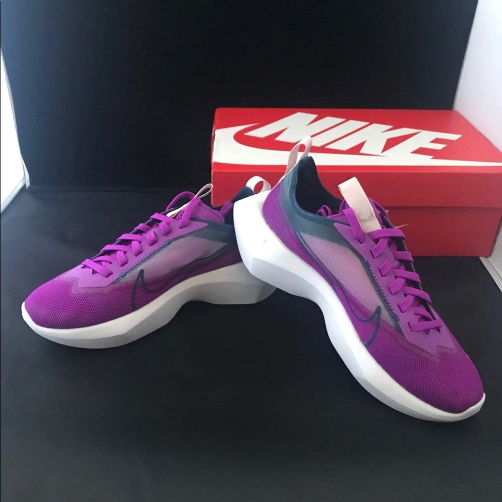 Women’s Nike Vista Lite